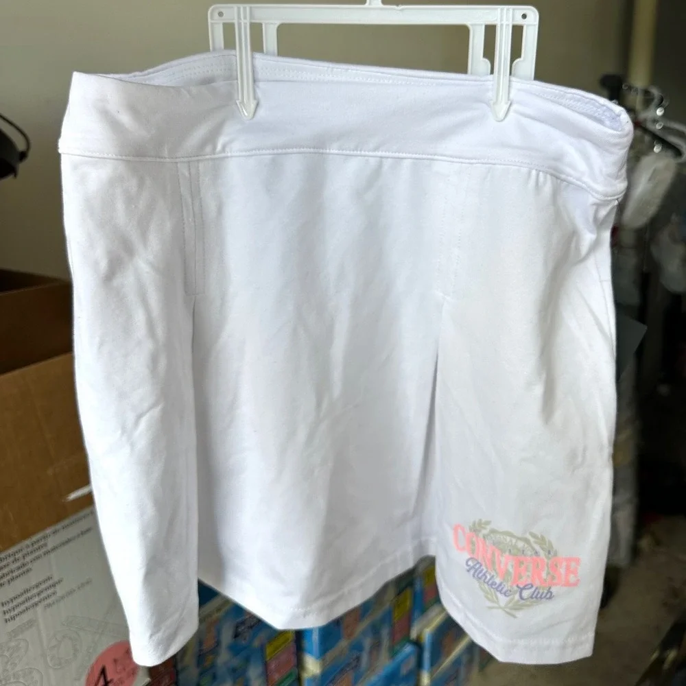 Converse Girls Athletic Club Skort White Pleated Skirt Size S 8-10 NWT